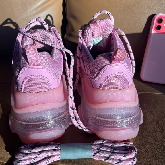 Balenciagas triple s - Picture 5 of 10